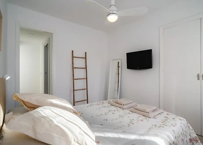 Nomad Malaga - Chic Center